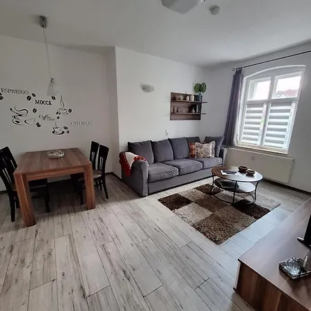 Am Marktplatz Ii شقة